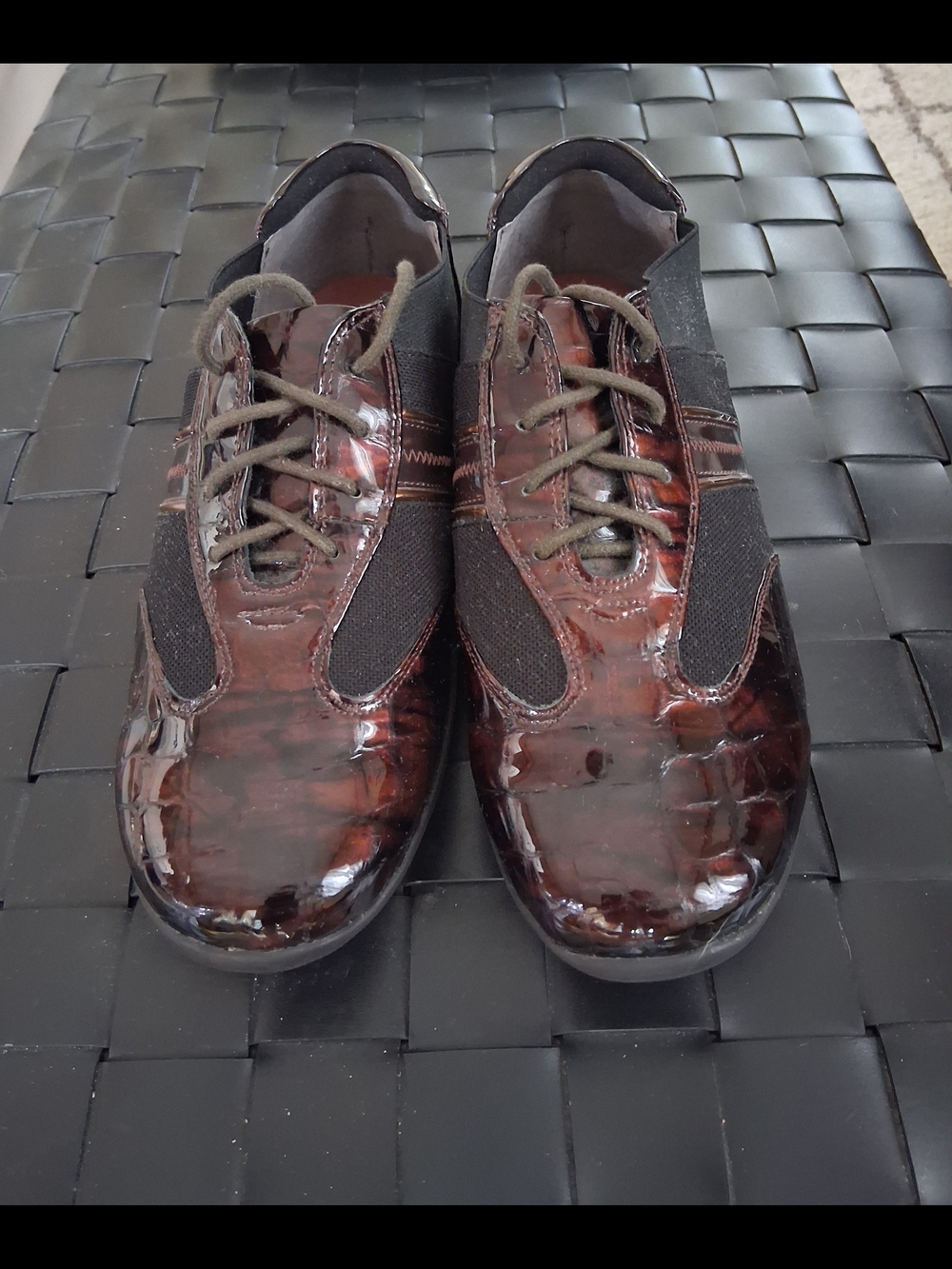 Ros Hommerson "Nancy" Oxford Sneakers, Women's Size 8.5